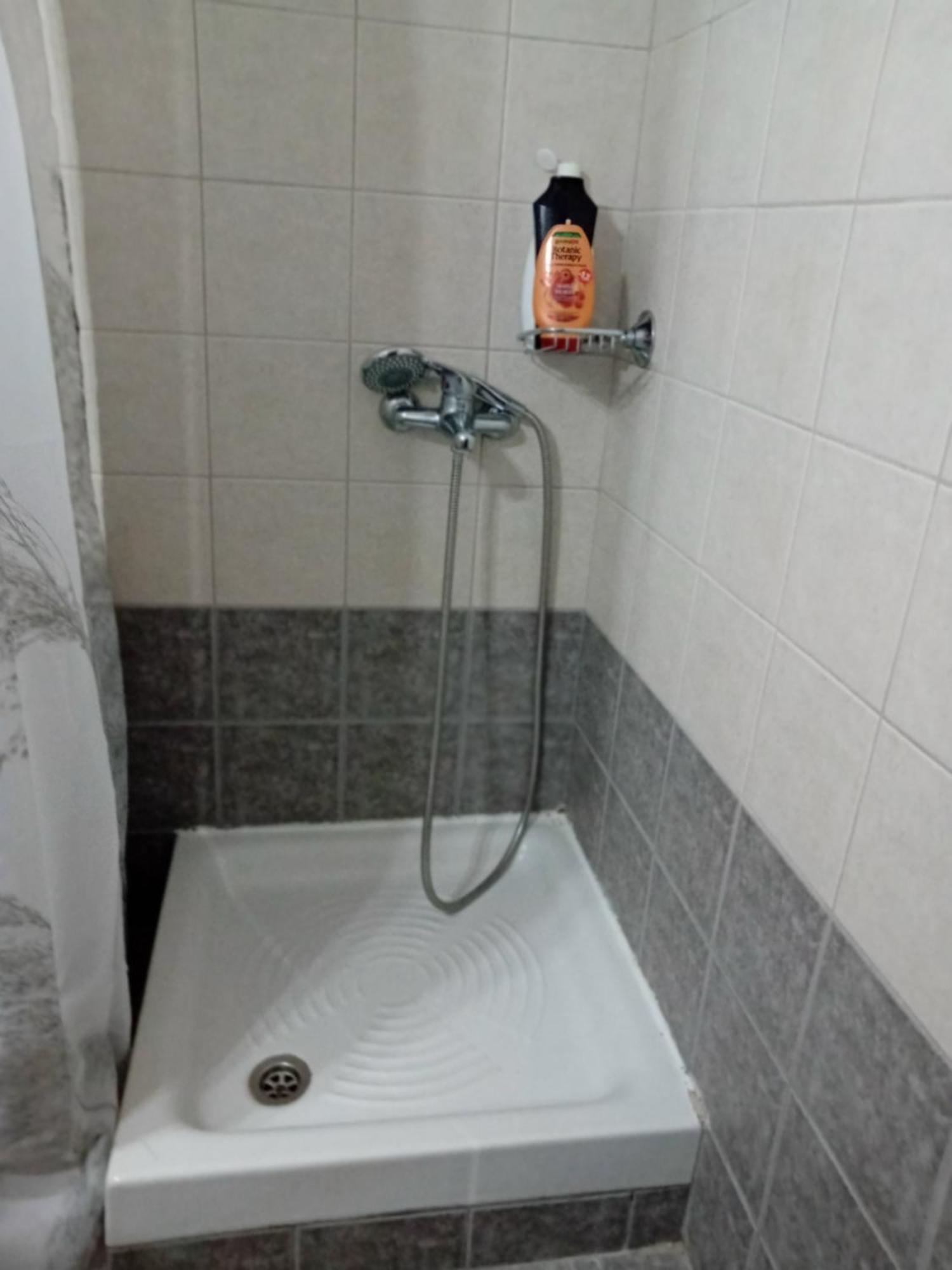 קומוטיני Scenario Studios מראה חיצוני תמונה